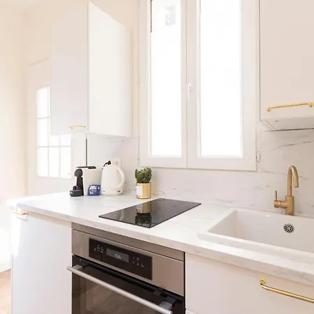 Superb And Design Studio Near The Eiffel Tower Appartement Parijs
