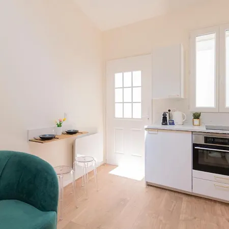 Appartement Superb And Design Studio Near The Eiffel Tower *